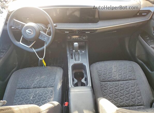 3N8AP6CE3TL313128 2026 NISSAN KICKS Black Dashboard view