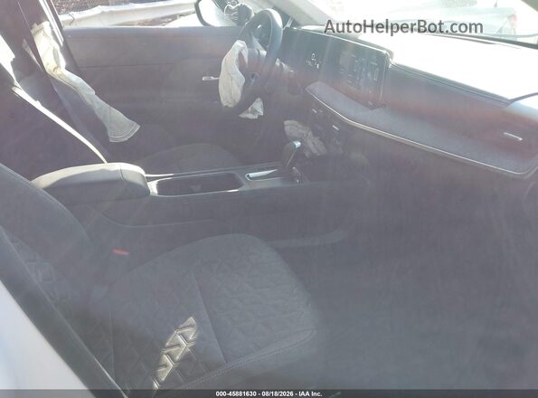 3N8AP6CE4TL394348 2026 NISSAN KICKS White Front interior view