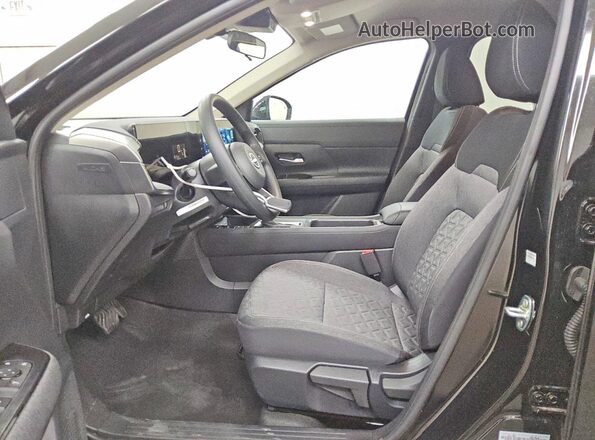 3N8AP6CE8TL387564 2026 NISSAN KICKS Black Սալոնի դիմացի տեսք