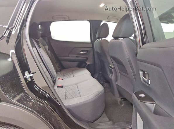 3N8AP6CE8TL387564 2026 NISSAN KICKS Black Սալոնի հետևի տեսք