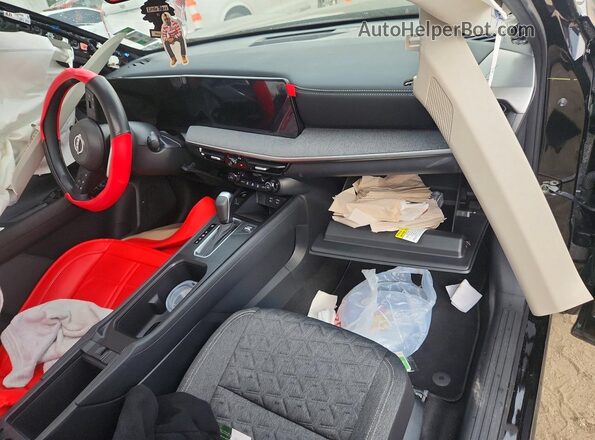 3N8AP6CEXTL381054 2026 NISSAN KICKS Черный Вид панели приборов