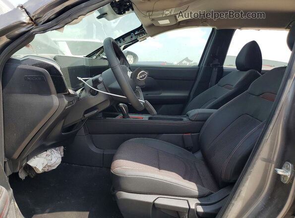 3N8AP6DA0TL398294 2026 NISSAN KICKS Gray Vista interior delantera
