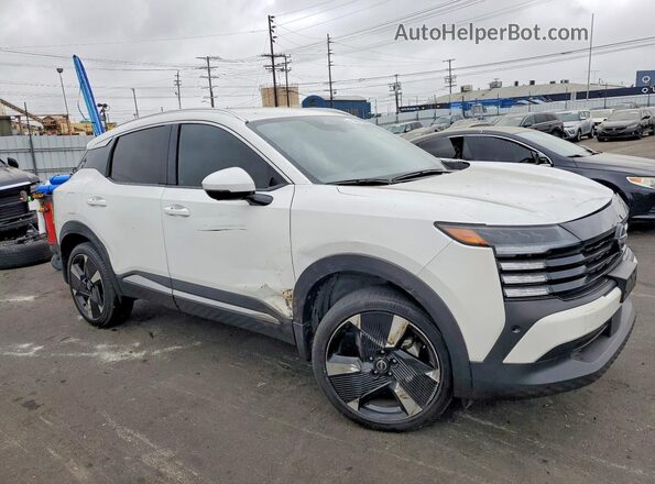 3N8AP6DA1SL327958 2025 NISSAN KICKS White Delantero derecho