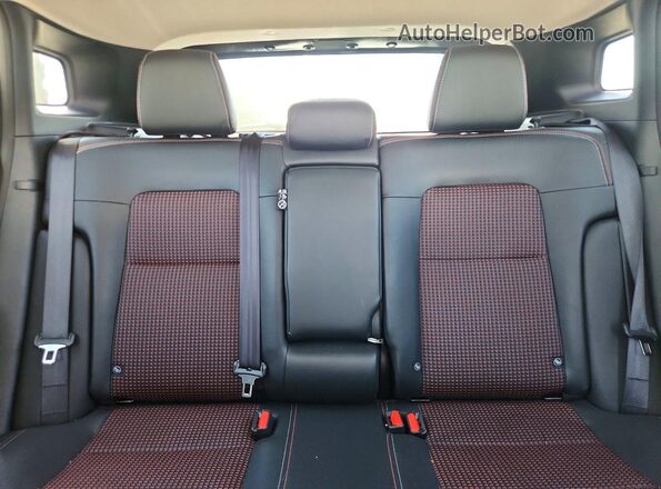 3N8AP6DA1TL383612 2026 NISSAN KICKS Gray Вид задніх сидінь