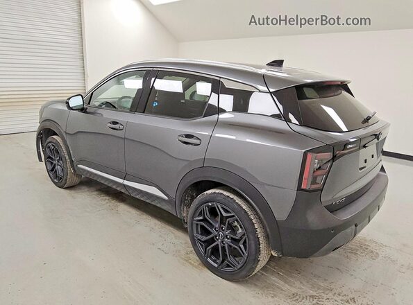 3N8AP6DA2TL379732 2026 NISSAN KICKS Gray Trasero izquierdo