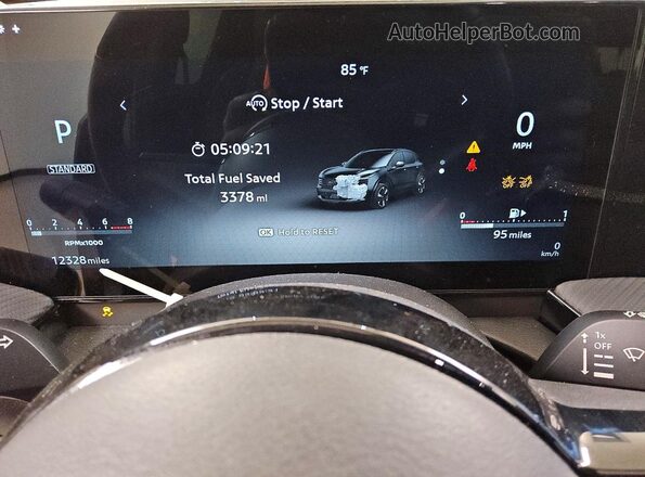 3N8AP6DA2TL379732 2026 NISSAN KICKS Gray Vista del cuadro de instrumentos