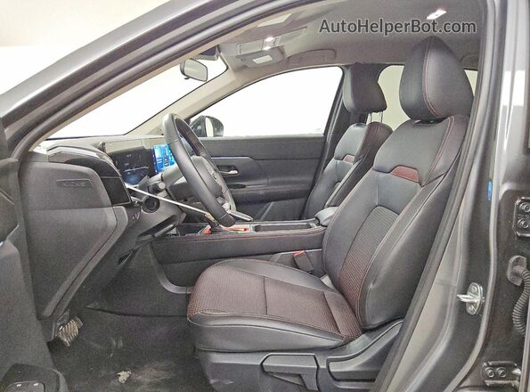 3N8AP6DA2TL379732 2026 NISSAN KICKS Gray Vista interior delantera