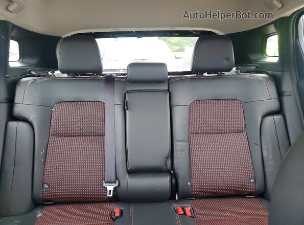 3N8AP6DA3TL371896 2026 NISSAN KICKS Black უკანა სავარძლების ხედი