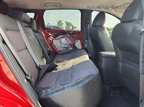 3N8AP6DA4SL382775 2025 NISSAN KICKS Red Vista interior trasera