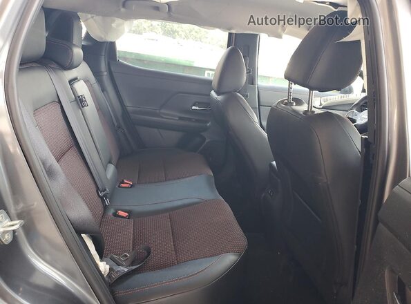 3N8AP6DA5TL388697 2026 NISSAN KICKS Gray 