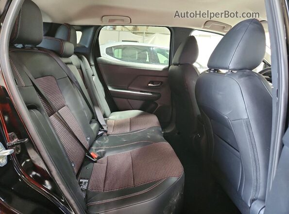 3N8AP6DA5TL398159 2026 NISSAN KICKS Black უკანა სალონის ხედი