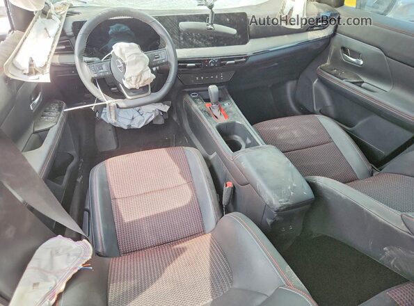 3N8AP6DA6SL432463 2025 NISSAN KICKS Black Вид панелі приладів