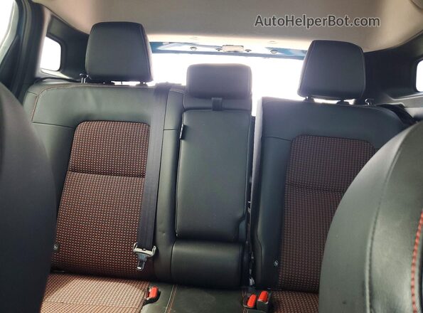 3N8AP6DA7SL302949 2025 NISSAN KICKS Синий Вид задних сидений