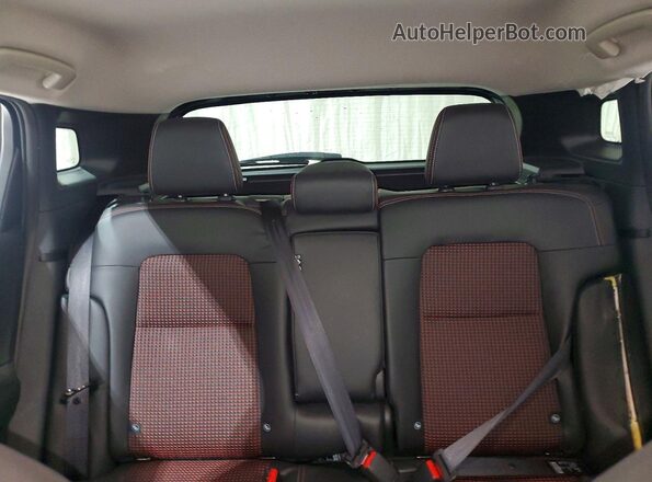 3N8AP6DA9TL381574 2026 NISSAN KICKS Синий Вид задних сидений