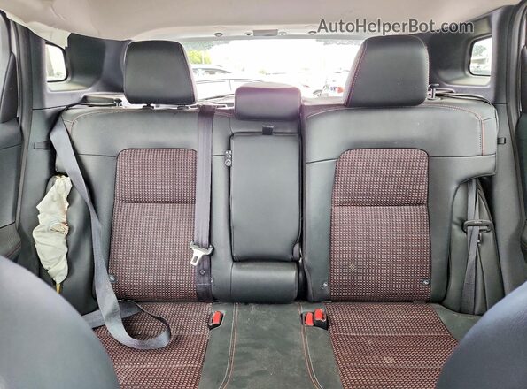 3N8AP6DAXSL409445 2025 NISSAN KICKS White Widok tylnych siedzeń