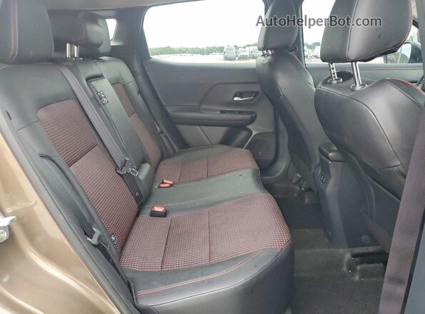 3N8AP6DAXTL302204 2026 NISSAN KICKS Brown Հետևի նստատեղերի տեսք
