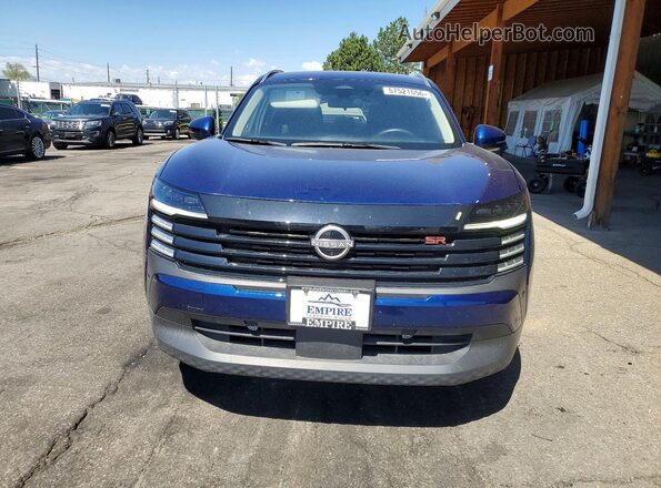 3N8AP6DB4SL320575 2025 NISSAN KICKS Синий Вид спереди