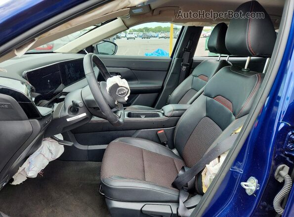 3N8AP6DB5TL376347 2026 NISSAN KICKS Blue Вид салону спереду
