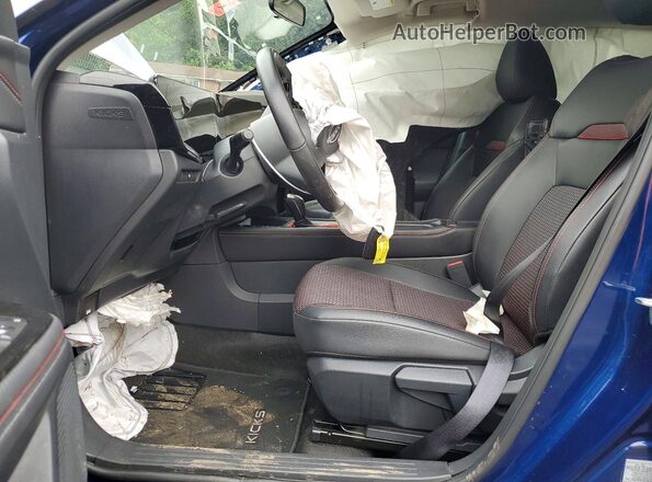 3N8AP6DB7SL376753 2025 NISSAN KICKS Blue Vista interior delantera