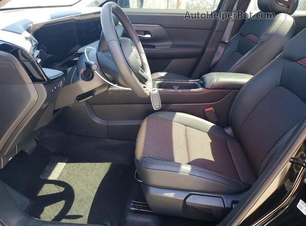 3N8AP6DC9TL322655 2026 NISSAN KICKS Black წინა სალონის ხედი