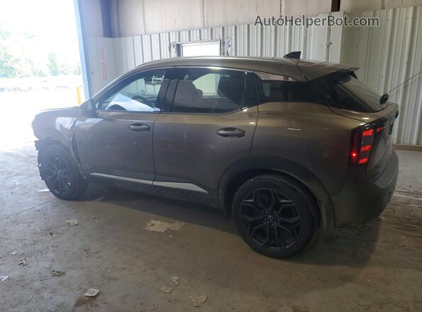 3N8AP6DD0TL373230 2026 NISSAN KICKS Green Trasero izquierdo