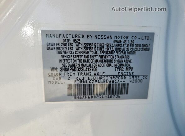 3N8AP6DD2SL412706 2025 NISSAN KICKS White Widok komory silnika