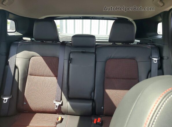 3N8AP6DD3SL324456 2025 NISSAN KICKS Blue Հետևի նստատեղերի տեսք