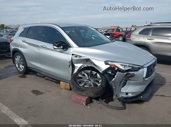 3PCAJ5AA0MF111225 2021 INFINITI QX50 Silver Widok z przodu