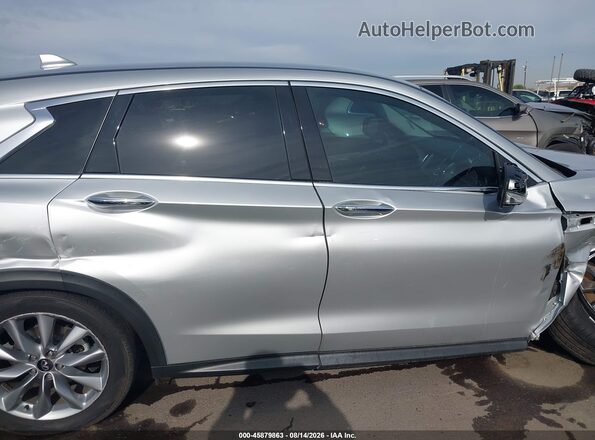 3PCAJ5AA0MF111225 2021 INFINITI QX50 Silver Widok wnętrza z tyłu