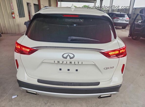 3PCAJ5BA2MF122614 2021 INFINITI QX50 White Vista trasera