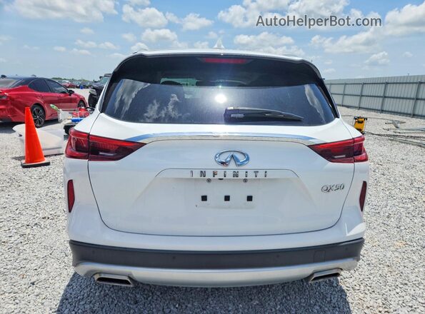 3PCAJ5BA4MF109623 2021 INFINITI QX50 White Rear view