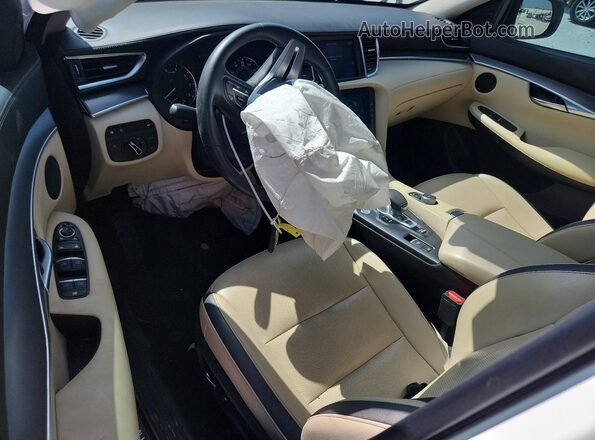3PCAJ5BA7NF109245 2022 INFINITI QX50 White Widok deski rozdzielczej