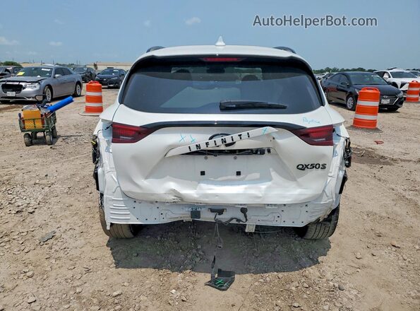 3PCAJ5FA4RF112488 2024 INFINITI QX50 White უკანა ხედი