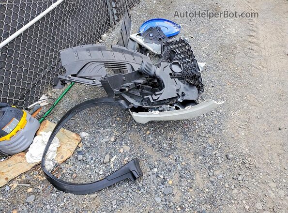 3PCAJ5LR9PF114664 2023 INFINITI QX55 Silver Vista del compartimento del motor