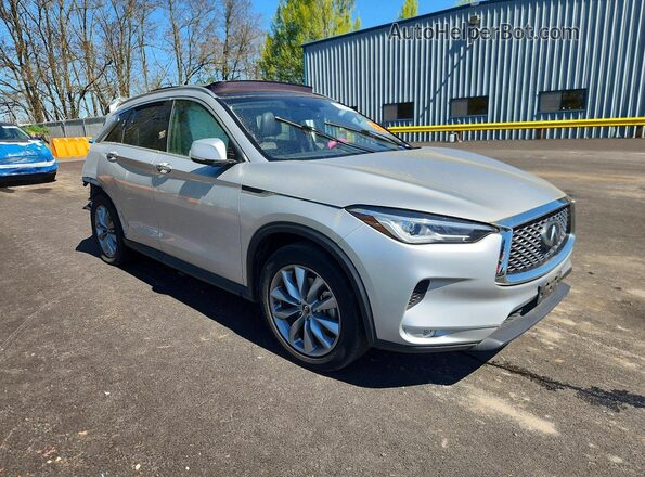 3PCAJ5M11KF135283 2019 INFINITI QX50 Silver Delantero derecho