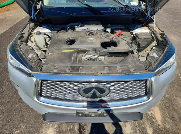 3PCAJ5M11KF135283 2019 INFINITI QX50 Silver Vista del compartimento del motor