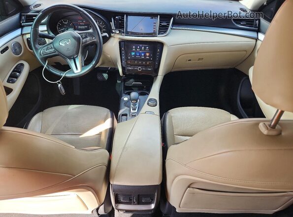 3PCAJ5M13KF107629 2019 INFINITI QX50 Red Dashboard view