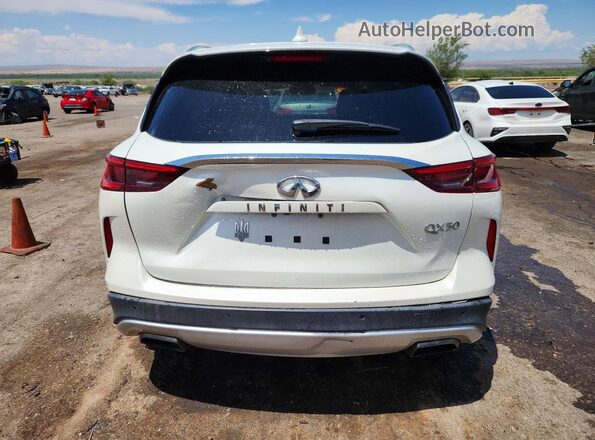 3PCAJ5M13LF111178 2020 INFINITI QX50 Белый Вид сзади