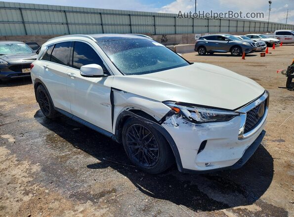 3PCAJ5M13LF111178 2020 INFINITI QX50 Белый Передняя правая четверть