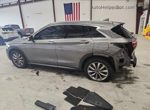 3PCAJ5M13LF120947 2020 INFINITI QX50 Gray Rear left