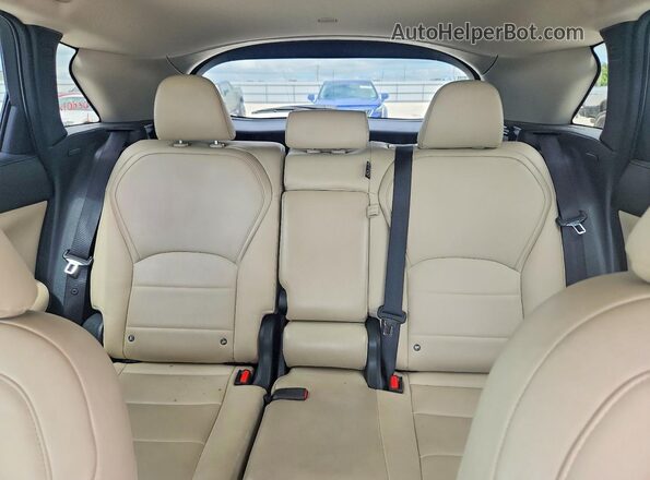 3PCAJ5M14LF102490 2020 INFINITI QX50 White Vista de los asientos traseros