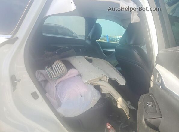 3PCAJ5M17KF108184 2019 INFINITI QX50 White Вид задніх сидінь