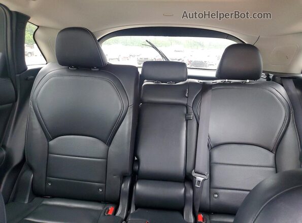 3PCAJ5M17KF117760 2019 INFINITI QX50 Белый Вид задних сидений