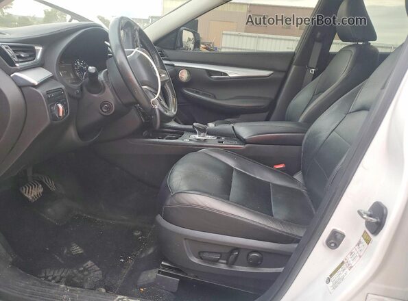 3PCAJ5M30KF109470 2019 INFINITI QX50 White წინა სალონის ხედი