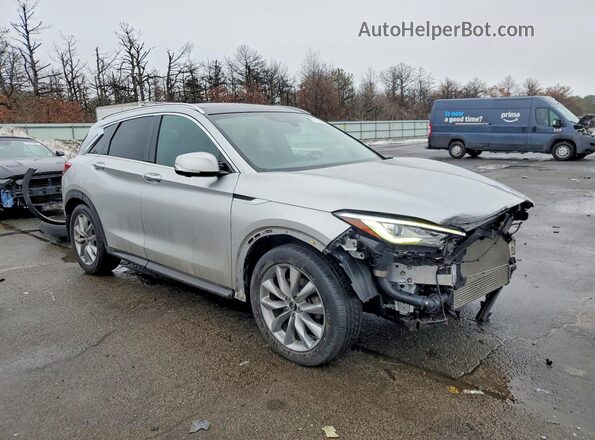 3PCAJ5M32KF139683 2019 INFINITI QX50 Silver Front view