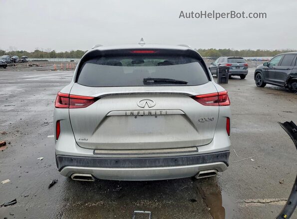 3PCAJ5M32KF139683 2019 INFINITI QX50 Silver Rear seats view
