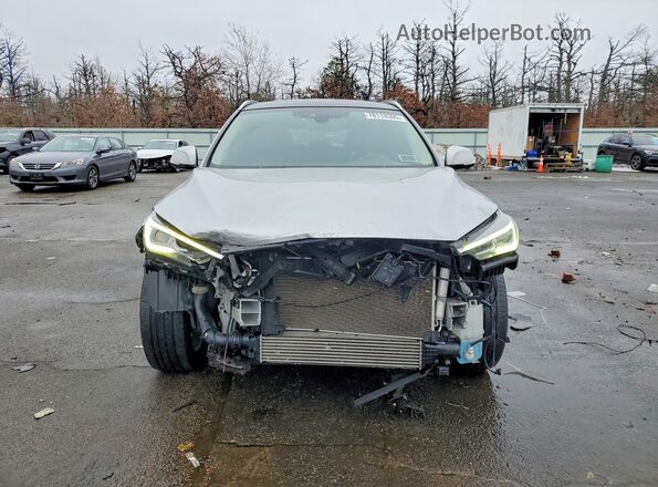 3PCAJ5M32KF139683 2019 INFINITI QX50 Silver Front interior view