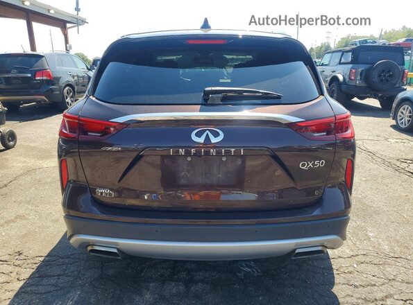 3PCAJ5M34LF105648 2020 INFINITI QX50 Brown Rear view