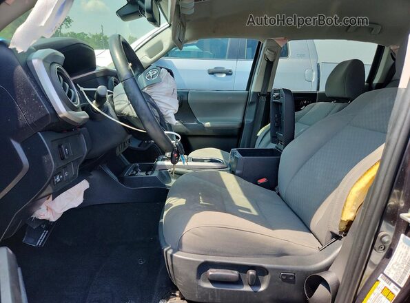 3TMAZ5CN2LM120110 2020 TOYOTA TACOMA Gray Vista interior delantera