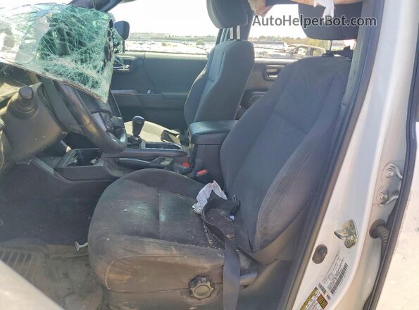 3TMAZ5CN4HM033011 2017 TOYOTA TACOMA White Սալոնի դիմացի տեսք